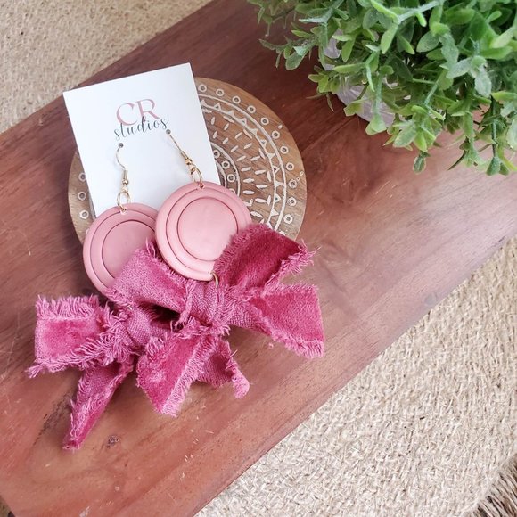 Mauve And Dusty Pink Circle Clay Statement Dangle Earrings With Velvet Ribbon - Picture 1 of 4